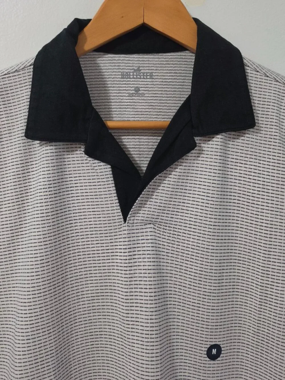 Hollister men polo